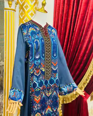 Türkmen fasonlar pombarh fasonlar Fasonlar 2025 fasonlar fason moda modalar Bezen bezen Türkmen fasonlar 2026 Türkmen fasonlar 2025 Türkmen fasonlar 2024 Türkmen fasonlar 2023 turkmenistan türkmenistan turkmen türkmen ashgabat  asgabat aşgabat balkan mary lebap dashoguz dasoguz daşoguz pombarh ponbarhat gulyupek gülýüpek stapel ştapel Gralan Çüýdeşen Abaýa Gadymy Krep Gurultaý 	Keteni Ýüpek Şifon Gipýur Lyon Welwet Atlas Kaşemir Streýç Suzana Ştapel Gülýüpek Pombarh Ýupka Gursakça Aksesuarlar Palto Penjek Okuw eşik Fata Sport eşik Uniforma Nakidka Öýme Şarf kompýuter ýaka ýaglyk Arenda köýnek 2nji el köýnek Taýyn köýnek Matalar Milli lybas milli lybaslar Toý köýnek Toý köýnekler toy koynek toy koynekler gundelik koynekler Gündelik	 
 köýnekler fata koynek Modern taze fason Eskiz koynektm turkmenkoynek türkmenkoynek fason moda moda fasonlar Iş eşik el iş	sada	ýakaly ýakasyz	keşdeli biserli	ýeňli giň nagyşly ýüregi açyk stoýka ýaka ýanly kombinasiýa 	zerli üsti aşak guşakly seçekli gysga ýeňli Toý köýnek el iş, ýanly  Benewşe  Taýyn köýnek