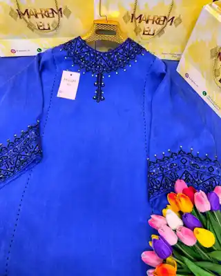 Türkmen fasonlar pombarh fasonlar Fasonlar 2025 fasonlar fason moda modalar Bezen bezen Türkmen fasonlar 2026 Türkmen fasonlar 2025 Türkmen fasonlar 2024 Türkmen fasonlar 2023 turkmenistan türkmenistan turkmen türkmen ashgabat  asgabat aşgabat balkan mary lebap dashoguz dasoguz daşoguz pombarh ponbarhat gulyupek gülýüpek stapel ştapel Gralan Çüýdeşen Abaýa Gadymy Krep Gurultaý 	Keteni Ýüpek Şifon Gipýur Lyon Welwet Atlas Kaşemir Streýç Suzana Ştapel Gülýüpek Pombarh Ýupka Gursakça Aksesuarlar Palto Penjek Okuw eşik Fata Sport eşik Uniforma Nakidka Öýme Şarf kompýuter ýaka ýaglyk Arenda köýnek 2nji el köýnek Taýyn köýnek Matalar Milli lybas milli lybaslar Toý köýnek Toý köýnekler toy koynek toy koynekler gundelik koynekler Gündelik	 
 köýnekler fata koynek Modern taze fason Eskiz koynektm turkmenkoynek türkmenkoynek fason moda moda fasonlar Iş eşik el iş	sada	ýakaly ýakasyz	keşdeli biserli	ýeňli giň nagyşly ýüregi açyk stoýka ýaka ýanly kombinasiýa 	zerli üsti aşak guşakly seçekli gysga ýeňli Lyon Toý köýnek, Gündelik sada, biserli  Goýy-gök