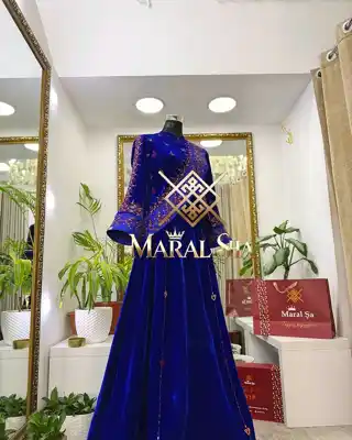 Türkmen fasonlar pombarh fasonlar Fasonlar 2025 fasonlar fason moda modalar Bezen bezen Türkmen fasonlar 2026 Türkmen fasonlar 2025 Türkmen fasonlar 2024 Türkmen fasonlar 2023 turkmenistan türkmenistan turkmen türkmen ashgabat  asgabat aşgabat balkan mary lebap dashoguz dasoguz daşoguz pombarh ponbarhat gulyupek gülýüpek stapel ştapel Gralan Çüýdeşen Abaýa Gadymy Krep Gurultaý 	Keteni Ýüpek Şifon Gipýur Lyon Welwet Atlas Kaşemir Streýç Suzana Ştapel Gülýüpek Pombarh Ýupka Gursakça Aksesuarlar Palto Penjek Okuw eşik Fata Sport eşik Uniforma Nakidka Öýme Şarf kompýuter ýaka ýaglyk Arenda köýnek 2nji el köýnek Taýyn köýnek Matalar Milli lybas milli lybaslar Toý köýnek Toý köýnekler toy koynek toy koynekler gundelik koynekler Gündelik	 
 köýnekler fata koynek Modern taze fason Eskiz koynektm turkmenkoynek türkmenkoynek fason moda moda fasonlar Iş eşik el iş	sada	ýakaly ýakasyz	keşdeli biserli	ýeňli giň nagyşly ýüregi açyk stoýka ýaka ýanly kombinasiýa 	zerli üsti aşak guşakly seçekli gysga ýeňli 