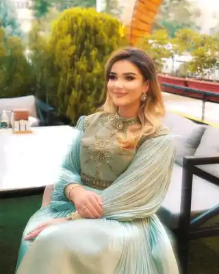 Türkmen fasonlar pombarh fasonlar Fasonlar 2025 fasonlar fason moda modalar Bezen bezen Türkmen fasonlar 2026 Türkmen fasonlar 2025 Türkmen fasonlar 2024 Türkmen fasonlar 2023 turkmenistan türkmenistan turkmen türkmen ashgabat  asgabat aşgabat balkan mary lebap dashoguz dasoguz daşoguz pombarh ponbarhat gulyupek gülýüpek stapel ştapel Gralan Çüýdeşen Abaýa Gadymy Krep Gurultaý 	Keteni Ýüpek Şifon Gipýur Lyon Welwet Atlas Kaşemir Streýç Suzana Ştapel Gülýüpek Pombarh Ýupka Gursakça Aksesuarlar Palto Penjek Okuw eşik Fata Sport eşik Uniforma Nakidka Öýme Şarf kompýuter ýaka ýaglyk Arenda köýnek 2nji el köýnek Taýyn köýnek Matalar Milli lybas milli lybaslar Toý köýnek Toý köýnekler toy koynek toy koynekler gundelik koynekler Gündelik	 
 köýnekler fata koynek Modern taze fason Eskiz koynektm turkmenkoynek türkmenkoynek fason moda moda fasonlar Iş eşik el iş	sada	ýakaly ýakasyz	keşdeli biserli	ýeňli giň nagyşly ýüregi açyk stoýka ýaka ýanly kombinasiýa 	zerli üsti aşak guşakly seçekli gysga ýeňli Şifon Toý köýnek, Modern el iş, ýakasyz, ýeňli, giň, kombinasiýa 17-25, 26-35 Haki yaz, tomus, guyz