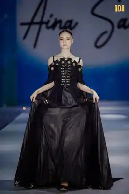 Türkmen fasonlar pombarh fasonlar Fasonlar 2025 fasonlar fason moda modalar Bezen bezen Türkmen fasonlar 2026 Türkmen fasonlar 2025 Türkmen fasonlar 2024 Türkmen fasonlar 2023 turkmenistan türkmenistan turkmen türkmen ashgabat  asgabat aşgabat balkan mary lebap dashoguz dasoguz daşoguz pombarh ponbarhat gulyupek gülýüpek stapel ştapel Gralan Çüýdeşen Abaýa Gadymy Krep Gurultaý 	Keteni Ýüpek Şifon Gipýur Lyon Welwet Atlas Kaşemir Streýç Suzana Ştapel Gülýüpek Pombarh Ýupka Gursakça Aksesuarlar Palto Penjek Okuw eşik Fata Sport eşik Uniforma Nakidka Öýme Şarf kompýuter ýaka ýaglyk Arenda köýnek 2nji el köýnek Taýyn köýnek Matalar Milli lybas milli lybaslar Toý köýnek Toý köýnekler toy koynek toy koynekler gundelik koynekler Gündelik	 
 köýnekler fata koynek Modern taze fason Eskiz koynektm turkmenkoynek türkmenkoynek fason moda moda fasonlar Iş eşik el iş	sada	ýakaly ýakasyz	keşdeli biserli	ýeňli giň nagyşly ýüregi açyk stoýka ýaka ýanly kombinasiýa 	zerli üsti aşak guşakly seçekli gysga ýeňli Toý köýnek, Modern ýakasyz, gysga ýeňli, zerli 12-16, 17-25, 26-35 Gara yaz, tomus, guyz