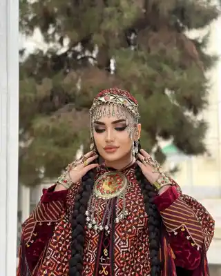 Türkmen fasonlar pombarh fasonlar Fasonlar 2025 fasonlar fason moda modalar Bezen bezen Türkmen fasonlar 2026 Türkmen fasonlar 2025 Türkmen fasonlar 2024 Türkmen fasonlar 2023 turkmenistan türkmenistan turkmen türkmen ashgabat  asgabat aşgabat balkan mary lebap dashoguz dasoguz daşoguz pombarh ponbarhat gulyupek gülýüpek stapel ştapel Gralan Çüýdeşen Abaýa Gadymy Krep Gurultaý 	Keteni Ýüpek Şifon Gipýur Lyon Welwet Atlas Kaşemir Streýç Suzana Ştapel Gülýüpek Pombarh Ýupka Gursakça Aksesuarlar Palto Penjek Okuw eşik Fata Sport eşik Uniforma Nakidka Öýme Şarf kompýuter ýaka ýaglyk Arenda köýnek 2nji el köýnek Taýyn köýnek Matalar Milli lybas milli lybaslar Toý köýnek Toý köýnekler toy koynek toy koynekler gundelik koynekler Gündelik	 
 köýnekler fata koynek Modern taze fason Eskiz koynektm turkmenkoynek türkmenkoynek fason moda moda fasonlar Iş eşik el iş	sada	ýakaly ýakasyz	keşdeli biserli	ýeňli giň nagyşly ýüregi açyk stoýka ýaka ýanly kombinasiýa 	zerli üsti aşak guşakly seçekli gysga ýeňli Milli lybas el iş  Goýy-gyzyl