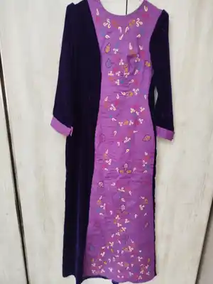 Türkmen fasonlar pombarh fasonlar Fasonlar 2025 fasonlar fason moda modalar Bezen bezen Türkmen fasonlar 2026 Türkmen fasonlar 2025 Türkmen fasonlar 2024 Türkmen fasonlar 2023 turkmenistan türkmenistan turkmen türkmen ashgabat  asgabat aşgabat balkan mary lebap dashoguz dasoguz daşoguz pombarh ponbarhat gulyupek gülýüpek stapel ştapel Gralan Çüýdeşen Abaýa Gadymy Krep Gurultaý 	Keteni Ýüpek Şifon Gipýur Lyon Welwet Atlas Kaşemir Streýç Suzana Ştapel Gülýüpek Pombarh Ýupka Gursakça Aksesuarlar Palto Penjek Okuw eşik Fata Sport eşik Uniforma Nakidka Öýme Şarf kompýuter ýaka ýaglyk Arenda köýnek 2nji el köýnek Taýyn köýnek Matalar Milli lybas milli lybaslar Toý köýnek Toý köýnekler toy koynek toy koynekler gundelik koynekler Gündelik	 
 köýnekler fata koynek Modern taze fason Eskiz koynektm turkmenkoynek türkmenkoynek fason moda moda fasonlar Iş eşik el iş	sada	ýakaly ýakasyz	keşdeli biserli	ýeňli giň nagyşly ýüregi açyk stoýka ýaka ýanly kombinasiýa 	zerli üsti aşak guşakly seçekli gysga ýeňli Keteni, Panbarhat (Pombarh) Toý köýnek el iş, keşdeli, ýakasyz, ýanly, ýeňli, giň, kombinasiýa  Goýy-gök, #4B2C75 yaz, tomus, guyz 2nji el