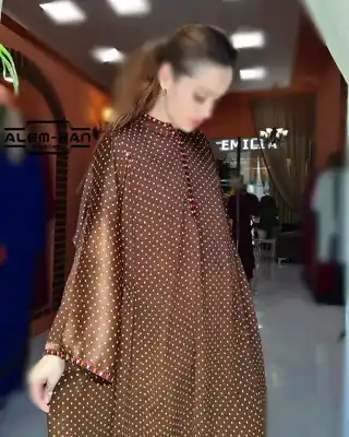 Türkmen fasonlar pombarh fasonlar Fasonlar 2025 fasonlar fason moda modalar Bezen bezen Türkmen fasonlar 2026 Türkmen fasonlar 2025 Türkmen fasonlar 2024 Türkmen fasonlar 2023 turkmenistan türkmenistan turkmen türkmen ashgabat  asgabat aşgabat balkan mary lebap dashoguz dasoguz daşoguz pombarh ponbarhat gulyupek gülýüpek stapel ştapel Gralan Çüýdeşen Abaýa Gadymy Krep Gurultaý 	Keteni Ýüpek Şifon Gipýur Lyon Welwet Atlas Kaşemir Streýç Suzana Ştapel Gülýüpek Pombarh Ýupka Gursakça Aksesuarlar Palto Penjek Okuw eşik Fata Sport eşik Uniforma Nakidka Öýme Şarf kompýuter ýaka ýaglyk Arenda köýnek 2nji el köýnek Taýyn köýnek Matalar Milli lybas milli lybaslar Toý köýnek Toý köýnekler toy koynek toy koynekler gundelik koynekler Gündelik	 
 köýnekler fata koynek Modern taze fason Eskiz koynektm turkmenkoynek türkmenkoynek fason moda moda fasonlar Iş eşik el iş	sada	ýakaly ýakasyz	keşdeli biserli	ýeňli giň nagyşly ýüregi açyk stoýka ýaka ýanly kombinasiýa 	zerli üsti aşak guşakly seçekli gysga ýeňli Ştapel Gündelik ýakaly, ýeňli, giň 17-25, 26-35 Goňur tomus, guyz