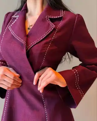 Türkmen fasonlar pombarh fasonlar Fasonlar 2025 fasonlar fason moda modalar Bezen bezen Türkmen fasonlar 2026 Türkmen fasonlar 2025 Türkmen fasonlar 2024 Türkmen fasonlar 2023 turkmenistan türkmenistan turkmen türkmen ashgabat  asgabat aşgabat balkan mary lebap dashoguz dasoguz daşoguz pombarh ponbarhat gulyupek gülýüpek stapel ştapel Gralan Çüýdeşen Abaýa Gadymy Krep Gurultaý 	Keteni Ýüpek Şifon Gipýur Lyon Welwet Atlas Kaşemir Streýç Suzana Ştapel Gülýüpek Pombarh Ýupka Gursakça Aksesuarlar Palto Penjek Okuw eşik Fata Sport eşik Uniforma Nakidka Öýme Şarf kompýuter ýaka ýaglyk Arenda köýnek 2nji el köýnek Taýyn köýnek Matalar Milli lybas milli lybaslar Toý köýnek Toý köýnekler toy koynek toy koynekler gundelik koynekler Gündelik	 
 köýnekler fata koynek Modern taze fason Eskiz koynektm turkmenkoynek türkmenkoynek fason moda moda fasonlar Iş eşik el iş	sada	ýakaly ýakasyz	keşdeli biserli	ýeňli giň nagyşly ýüregi açyk stoýka ýaka ýanly kombinasiýa 	zerli üsti aşak guşakly seçekli gysga ýeňli Lyon Toý köýnek, Modern el iş, ýakasyz, ýüregi açyk, ýeňli, giň, stoýka ýaka 17-25, 26-35, 35+ Goýy-gyzyl, Gyzyl yaz, tomus