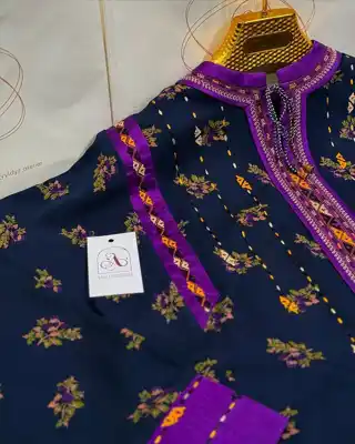 Türkmen fasonlar pombarh fasonlar Fasonlar 2025 fasonlar fason moda modalar Bezen bezen Türkmen fasonlar 2026 Türkmen fasonlar 2025 Türkmen fasonlar 2024 Türkmen fasonlar 2023 turkmenistan türkmenistan turkmen türkmen ashgabat  asgabat aşgabat balkan mary lebap dashoguz dasoguz daşoguz pombarh ponbarhat gulyupek gülýüpek stapel ştapel Gralan Çüýdeşen Abaýa Gadymy Krep Gurultaý 	Keteni Ýüpek Şifon Gipýur Lyon Welwet Atlas Kaşemir Streýç Suzana Ştapel Gülýüpek Pombarh Ýupka Gursakça Aksesuarlar Palto Penjek Okuw eşik Fata Sport eşik Uniforma Nakidka Öýme Şarf kompýuter ýaka ýaglyk Arenda köýnek 2nji el köýnek Taýyn köýnek Matalar Milli lybas milli lybaslar Toý köýnek Toý köýnekler toy koynek toy koynekler gundelik koynekler Gündelik	 
 köýnekler fata koynek Modern taze fason Eskiz koynektm turkmenkoynek türkmenkoynek fason moda moda fasonlar Iş eşik el iş	sada	ýakaly ýakasyz	keşdeli biserli	ýeňli giň nagyşly ýüregi açyk stoýka ýaka ýanly kombinasiýa 	zerli üsti aşak guşakly seçekli gysga ýeňli Ştapel Gündelik ýakaly, ýeňli, giň 26-35 Benewşe, #4B2C75 yaz, tomus, guyz