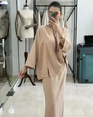 Türkmen fasonlar pombarh fasonlar Fasonlar 2025 fasonlar fason moda modalar Bezen bezen Türkmen fasonlar 2026 Türkmen fasonlar 2025 Türkmen fasonlar 2024 Türkmen fasonlar 2023 turkmenistan türkmenistan turkmen türkmen ashgabat  asgabat aşgabat balkan mary lebap dashoguz dasoguz daşoguz pombarh ponbarhat gulyupek gülýüpek stapel ştapel Gralan Çüýdeşen Abaýa Gadymy Krep Gurultaý 	Keteni Ýüpek Şifon Gipýur Lyon Welwet Atlas Kaşemir Streýç Suzana Ştapel Gülýüpek Pombarh Ýupka Gursakça Aksesuarlar Palto Penjek Okuw eşik Fata Sport eşik Uniforma Nakidka Öýme Şarf kompýuter ýaka ýaglyk Arenda köýnek 2nji el köýnek Taýyn köýnek Matalar Milli lybas milli lybaslar Toý köýnek Toý köýnekler toy koynek toy koynekler gundelik koynekler Gündelik	 
 köýnekler fata koynek Modern taze fason Eskiz koynektm turkmenkoynek türkmenkoynek fason moda moda fasonlar Iş eşik el iş	sada	ýakaly ýakasyz	keşdeli biserli	ýeňli giň nagyşly ýüregi açyk stoýka ýaka ýanly kombinasiýa 	zerli üsti aşak guşakly seçekli gysga ýeňli Gündelik sada  Bežewyý