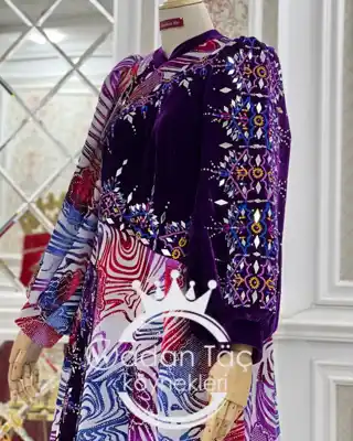 Türkmen fasonlar pombarh fasonlar Fasonlar 2025 fasonlar fason moda modalar Bezen bezen Türkmen fasonlar 2026 Türkmen fasonlar 2025 Türkmen fasonlar 2024 Türkmen fasonlar 2023 turkmenistan türkmenistan turkmen türkmen ashgabat  asgabat aşgabat balkan mary lebap dashoguz dasoguz daşoguz pombarh ponbarhat gulyupek gülýüpek stapel ştapel Gralan Çüýdeşen Abaýa Gadymy Krep Gurultaý 	Keteni Ýüpek Şifon Gipýur Lyon Welwet Atlas Kaşemir Streýç Suzana Ştapel Gülýüpek Pombarh Ýupka Gursakça Aksesuarlar Palto Penjek Okuw eşik Fata Sport eşik Uniforma Nakidka Öýme Şarf kompýuter ýaka ýaglyk Arenda köýnek 2nji el köýnek Taýyn köýnek Matalar Milli lybas milli lybaslar Toý köýnek Toý köýnekler toy koynek toy koynekler gundelik koynekler Gündelik	 
 köýnekler fata koynek Modern taze fason Eskiz koynektm turkmenkoynek türkmenkoynek fason moda moda fasonlar Iş eşik el iş	sada	ýakaly ýakasyz	keşdeli biserli	ýeňli giň nagyşly ýüregi açyk stoýka ýaka ýanly kombinasiýa 	zerli üsti aşak guşakly seçekli gysga ýeňli Toý köýnek el iş, ýakasyz, stoýka ýaka  Goýy-gök