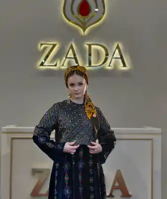 Türkmen fasonlar pombarh fasonlar Fasonlar 2025 fasonlar fason moda modalar Bezen bezen Türkmen fasonlar 2026 Türkmen fasonlar 2025 Türkmen fasonlar 2024 Türkmen fasonlar 2023 turkmenistan türkmenistan turkmen türkmen ashgabat  asgabat aşgabat balkan mary lebap dashoguz dasoguz daşoguz pombarh ponbarhat gulyupek gülýüpek stapel ştapel Gralan Çüýdeşen Abaýa Gadymy Krep Gurultaý 	Keteni Ýüpek Şifon Gipýur Lyon Welwet Atlas Kaşemir Streýç Suzana Ştapel Gülýüpek Pombarh Ýupka Gursakça Aksesuarlar Palto Penjek Okuw eşik Fata Sport eşik Uniforma Nakidka Öýme Şarf kompýuter ýaka ýaglyk Arenda köýnek 2nji el köýnek Taýyn köýnek Matalar Milli lybas milli lybaslar Toý köýnek Toý köýnekler toy koynek toy koynekler gundelik koynekler Gündelik	 
 köýnekler fata koynek Modern taze fason Eskiz koynektm turkmenkoynek türkmenkoynek fason moda moda fasonlar Iş eşik el iş	sada	ýakaly ýakasyz	keşdeli biserli	ýeňli giň nagyşly ýüregi açyk stoýka ýaka ýanly kombinasiýa 	zerli üsti aşak guşakly seçekli gysga ýeňli 