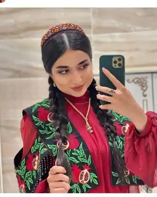 Türkmen fasonlar pombarh fasonlar Fasonlar 2025 fasonlar fason moda modalar Bezen bezen Türkmen fasonlar 2026 Türkmen fasonlar 2025 Türkmen fasonlar 2024 Türkmen fasonlar 2023 turkmenistan türkmenistan turkmen türkmen ashgabat  asgabat aşgabat balkan mary lebap dashoguz dasoguz daşoguz pombarh ponbarhat gulyupek gülýüpek stapel ştapel Gralan Çüýdeşen Abaýa Gadymy Krep Gurultaý 	Keteni Ýüpek Şifon Gipýur Lyon Welwet Atlas Kaşemir Streýç Suzana Ştapel Gülýüpek Pombarh Ýupka Gursakça Aksesuarlar Palto Penjek Okuw eşik Fata Sport eşik Uniforma Nakidka Öýme Şarf kompýuter ýaka ýaglyk Arenda köýnek 2nji el köýnek Taýyn köýnek Matalar Milli lybas milli lybaslar Toý köýnek Toý köýnekler toy koynek toy koynekler gundelik koynekler Gündelik	 
 köýnekler fata koynek Modern taze fason Eskiz koynektm turkmenkoynek türkmenkoynek fason moda moda fasonlar Iş eşik el iş	sada	ýakaly ýakasyz	keşdeli biserli	ýeňli giň nagyşly ýüregi açyk stoýka ýaka ýanly kombinasiýa 	zerli üsti aşak guşakly seçekli gysga ýeňli Uçurym köýnek  17-25 Gyzyl tomus