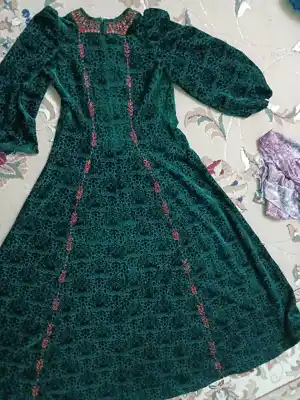 Türkmen fasonlar pombarh fasonlar Fasonlar 2025 fasonlar fason moda modalar Bezen bezen Türkmen fasonlar 2026 Türkmen fasonlar 2025 Türkmen fasonlar 2024 Türkmen fasonlar 2023 turkmenistan türkmenistan turkmen türkmen ashgabat  asgabat aşgabat balkan mary lebap dashoguz dasoguz daşoguz pombarh ponbarhat gulyupek gülýüpek stapel ştapel Gralan Çüýdeşen Abaýa Gadymy Krep Gurultaý 	Keteni Ýüpek Şifon Gipýur Lyon Welwet Atlas Kaşemir Streýç Suzana Ştapel Gülýüpek Pombarh Ýupka Gursakça Aksesuarlar Palto Penjek Okuw eşik Fata Sport eşik Uniforma Nakidka Öýme Şarf kompýuter ýaka ýaglyk Arenda köýnek 2nji el köýnek Taýyn köýnek Matalar Milli lybas milli lybaslar Toý köýnek Toý köýnekler toy koynek toy koynekler gundelik koynekler Gündelik	 
 köýnekler fata koynek Modern taze fason Eskiz koynektm turkmenkoynek türkmenkoynek fason moda moda fasonlar Iş eşik el iş	sada	ýakaly ýakasyz	keşdeli biserli	ýeňli giň nagyşly ýüregi açyk stoýka ýaka ýanly kombinasiýa 	zerli üsti aşak guşakly seçekli gysga ýeňli 