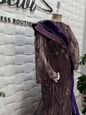 Türkmen fasonlar pombarh fasonlar Fasonlar 2025 fasonlar fason moda modalar Bezen bezen Türkmen fasonlar 2026 Türkmen fasonlar 2025 Türkmen fasonlar 2024 Türkmen fasonlar 2023 turkmenistan türkmenistan turkmen türkmen ashgabat  asgabat aşgabat balkan mary lebap dashoguz dasoguz daşoguz pombarh ponbarhat gulyupek gülýüpek stapel ştapel Gralan Çüýdeşen Abaýa Gadymy Krep Gurultaý 	Keteni Ýüpek Şifon Gipýur Lyon Welwet Atlas Kaşemir Streýç Suzana Ştapel Gülýüpek Pombarh Ýupka Gursakça Aksesuarlar Palto Penjek Okuw eşik Fata Sport eşik Uniforma Nakidka Öýme Şarf kompýuter ýaka ýaglyk Arenda köýnek 2nji el köýnek Taýyn köýnek Matalar Milli lybas milli lybaslar Toý köýnek Toý köýnekler toy koynek toy koynekler gundelik koynekler Gündelik	 
 köýnekler fata koynek Modern taze fason Eskiz koynektm turkmenkoynek türkmenkoynek fason moda moda fasonlar Iş eşik el iş	sada	ýakaly ýakasyz	keşdeli biserli	ýeňli giň nagyşly ýüregi açyk stoýka ýaka ýanly kombinasiýa 	zerli üsti aşak guşakly seçekli gysga ýeňli Panbarhat (Pombarh), Şifon, Parça Toý köýnek ýakasyz, ýeňli, giň, kombinasiýa 26-35, 35+ Goýy-gyzyl, Goýy-gök, #4B2C75 yaz, tomus, guyz