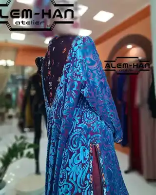 Türkmen fasonlar pombarh fasonlar Fasonlar 2025 fasonlar fason moda modalar Bezen bezen Türkmen fasonlar 2026 Türkmen fasonlar 2025 Türkmen fasonlar 2024 Türkmen fasonlar 2023 turkmenistan türkmenistan turkmen türkmen ashgabat  asgabat aşgabat balkan mary lebap dashoguz dasoguz daşoguz pombarh ponbarhat gulyupek gülýüpek stapel ştapel Gralan Çüýdeşen Abaýa Gadymy Krep Gurultaý 	Keteni Ýüpek Şifon Gipýur Lyon Welwet Atlas Kaşemir Streýç Suzana Ştapel Gülýüpek Pombarh Ýupka Gursakça Aksesuarlar Palto Penjek Okuw eşik Fata Sport eşik Uniforma Nakidka Öýme Şarf kompýuter ýaka ýaglyk Arenda köýnek 2nji el köýnek Taýyn köýnek Matalar Milli lybas milli lybaslar Toý köýnek Toý köýnekler toy koynek toy koynekler gundelik koynekler Gündelik	 
 köýnekler fata koynek Modern taze fason Eskiz koynektm turkmenkoynek türkmenkoynek fason moda moda fasonlar Iş eşik el iş	sada	ýakaly ýakasyz	keşdeli biserli	ýeňli giň nagyşly ýüregi açyk stoýka ýaka ýanly kombinasiýa 	zerli üsti aşak guşakly seçekli gysga ýeňli Panbarhat (Pombarh), Gipýur, Keteni Toý köýnek, Modern el iş, keşdeli, ýakasyz, ýeňli, giň, kombinasiýa 17-25, 26-35, 35+ Goýy-gyzyl, Benewşe, Goýy-gök yaz, tomus, guyz