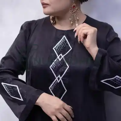 Türkmen fasonlar pombarh fasonlar Fasonlar 2025 fasonlar fason moda modalar Bezen bezen Türkmen fasonlar 2026 Türkmen fasonlar 2025 Türkmen fasonlar 2024 Türkmen fasonlar 2023 turkmenistan türkmenistan turkmen türkmen ashgabat  asgabat aşgabat balkan mary lebap dashoguz dasoguz daşoguz pombarh ponbarhat gulyupek gülýüpek stapel ştapel Gralan Çüýdeşen Abaýa Gadymy Krep Gurultaý 	Keteni Ýüpek Şifon Gipýur Lyon Welwet Atlas Kaşemir Streýç Suzana Ştapel Gülýüpek Pombarh Ýupka Gursakça Aksesuarlar Palto Penjek Okuw eşik Fata Sport eşik Uniforma Nakidka Öýme Şarf kompýuter ýaka ýaglyk Arenda köýnek 2nji el köýnek Taýyn köýnek Matalar Milli lybas milli lybaslar Toý köýnek Toý köýnekler toy koynek toy koynekler gundelik koynekler Gündelik	 
 köýnekler fata koynek Modern taze fason Eskiz koynektm turkmenkoynek türkmenkoynek fason moda moda fasonlar Iş eşik el iş	sada	ýakaly ýakasyz	keşdeli biserli	ýeňli giň nagyşly ýüregi açyk stoýka ýaka ýanly kombinasiýa 	zerli üsti aşak guşakly seçekli gysga ýeňli 