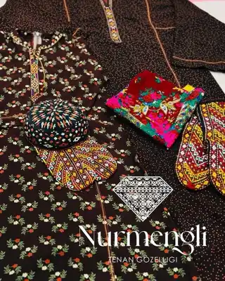 Türkmen fasonlar pombarh fasonlar Fasonlar 2025 fasonlar fason moda modalar Bezen bezen Türkmen fasonlar 2026 Türkmen fasonlar 2025 Türkmen fasonlar 2024 Türkmen fasonlar 2023 turkmenistan türkmenistan turkmen türkmen ashgabat  asgabat aşgabat balkan mary lebap dashoguz dasoguz daşoguz pombarh ponbarhat gulyupek gülýüpek stapel ştapel Gralan Çüýdeşen Abaýa Gadymy Krep Gurultaý 	Keteni Ýüpek Şifon Gipýur Lyon Welwet Atlas Kaşemir Streýç Suzana Ştapel Gülýüpek Pombarh Ýupka Gursakça Aksesuarlar Palto Penjek Okuw eşik Fata Sport eşik Uniforma Nakidka Öýme Şarf kompýuter ýaka ýaglyk Arenda köýnek 2nji el köýnek Taýyn köýnek Matalar Milli lybas milli lybaslar Toý köýnek Toý köýnekler toy koynek toy koynekler gundelik koynekler Gündelik	 
 köýnekler fata koynek Modern taze fason Eskiz koynektm turkmenkoynek türkmenkoynek fason moda moda fasonlar Iş eşik el iş	sada	ýakaly ýakasyz	keşdeli biserli	ýeňli giň nagyşly ýüregi açyk stoýka ýaka ýanly kombinasiýa 	zerli üsti aşak guşakly seçekli gysga ýeňli Ştapel Milli lybas ýakaly, ýeňli, giň 12-16, 17-25, 26-35 Goňur, Goýy-goňur tomus, guyz