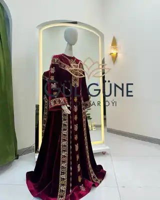 Türkmen fasonlar pombarh fasonlar Fasonlar 2025 fasonlar fason moda modalar Bezen bezen Türkmen fasonlar 2026 Türkmen fasonlar 2025 Türkmen fasonlar 2024 Türkmen fasonlar 2023 turkmenistan türkmenistan turkmen türkmen ashgabat  asgabat aşgabat balkan mary lebap dashoguz dasoguz daşoguz pombarh ponbarhat gulyupek gülýüpek stapel ştapel Gralan Çüýdeşen Abaýa Gadymy Krep Gurultaý 	Keteni Ýüpek Şifon Gipýur Lyon Welwet Atlas Kaşemir Streýç Suzana Ştapel Gülýüpek Pombarh Ýupka Gursakça Aksesuarlar Palto Penjek Okuw eşik Fata Sport eşik Uniforma Nakidka Öýme Şarf kompýuter ýaka ýaglyk Arenda köýnek 2nji el köýnek Taýyn köýnek Matalar Milli lybas milli lybaslar Toý köýnek Toý köýnekler toy koynek toy koynekler gundelik koynekler Gündelik	 
 köýnekler fata koynek Modern taze fason Eskiz koynektm turkmenkoynek türkmenkoynek fason moda moda fasonlar Iş eşik el iş	sada	ýakaly ýakasyz	keşdeli biserli	ýeňli giň nagyşly ýüregi açyk stoýka ýaka ýanly kombinasiýa 	zerli üsti aşak guşakly seçekli gysga ýeňli Panbarhat (Pombarh) Toý köýnek el iş, keşdeli, ýakaly, ýeňli, nagyşly 17-25, 26-35, 35+ Goýy-gyzyl