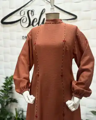 Türkmen fasonlar pombarh fasonlar Fasonlar 2025 fasonlar fason moda modalar Bezen bezen Türkmen fasonlar 2026 Türkmen fasonlar 2025 Türkmen fasonlar 2024 Türkmen fasonlar 2023 turkmenistan türkmenistan turkmen türkmen ashgabat  asgabat aşgabat balkan mary lebap dashoguz dasoguz daşoguz pombarh ponbarhat gulyupek gülýüpek stapel ştapel Gralan Çüýdeşen Abaýa Gadymy Krep Gurultaý 	Keteni Ýüpek Şifon Gipýur Lyon Welwet Atlas Kaşemir Streýç Suzana Ştapel Gülýüpek Pombarh Ýupka Gursakça Aksesuarlar Palto Penjek Okuw eşik Fata Sport eşik Uniforma Nakidka Öýme Şarf kompýuter ýaka ýaglyk Arenda köýnek 2nji el köýnek Taýyn köýnek Matalar Milli lybas milli lybaslar Toý köýnek Toý köýnekler toy koynek toy koynekler gundelik koynekler Gündelik	 
 köýnekler fata koynek Modern taze fason Eskiz koynektm turkmenkoynek türkmenkoynek fason moda moda fasonlar Iş eşik el iş	sada	ýakaly ýakasyz	keşdeli biserli	ýeňli giň nagyşly ýüregi açyk stoýka ýaka ýanly kombinasiýa 	zerli üsti aşak guşakly seçekli gysga ýeňli Toý köýnek, Gündelik el iş, ýakasyz  Goňur