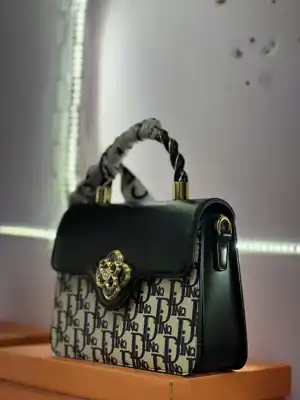 Türkmen fasonlar pombarh fasonlar Fasonlar 2025 fasonlar fason moda modalar Bezen bezen Türkmen fasonlar 2026 Türkmen fasonlar 2025 Türkmen fasonlar 2024 Türkmen fasonlar 2023 turkmenistan türkmenistan turkmen türkmen ashgabat  asgabat aşgabat balkan mary lebap dashoguz dasoguz daşoguz pombarh ponbarhat gulyupek gülýüpek stapel ştapel Gralan Çüýdeşen Abaýa Gadymy Krep Gurultaý 	Keteni Ýüpek Şifon Gipýur Lyon Welwet Atlas Kaşemir Streýç Suzana Ştapel Gülýüpek Pombarh Ýupka Gursakça Aksesuarlar Palto Penjek Okuw eşik Fata Sport eşik Uniforma Nakidka Öýme Şarf kompýuter ýaka ýaglyk Arenda köýnek 2nji el köýnek Taýyn köýnek Matalar Milli lybas milli lybaslar Toý köýnek Toý köýnekler toy koynek toy koynekler gundelik koynekler Gündelik	 
 köýnekler fata koynek Modern taze fason Eskiz koynektm turkmenkoynek türkmenkoynek fason moda moda fasonlar Iş eşik el iş	sada	ýakaly ýakasyz	keşdeli biserli	ýeňli giň nagyşly ýüregi açyk stoýka ýaka ýanly kombinasiýa 	zerli üsti aşak guşakly seçekli gysga ýeňli Sumka