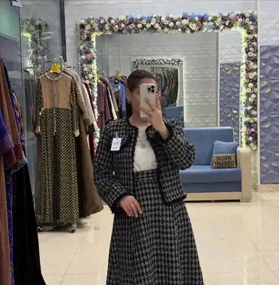 Türkmen fasonlar pombarh fasonlar Fasonlar 2025 fasonlar fason moda modalar Bezen bezen Türkmen fasonlar 2026 Türkmen fasonlar 2025 Türkmen fasonlar 2024 Türkmen fasonlar 2023 turkmenistan türkmenistan turkmen türkmen ashgabat  asgabat aşgabat balkan mary lebap dashoguz dasoguz daşoguz pombarh ponbarhat gulyupek gülýüpek stapel ştapel Gralan Çüýdeşen Abaýa Gadymy Krep Gurultaý 	Keteni Ýüpek Şifon Gipýur Lyon Welwet Atlas Kaşemir Streýç Suzana Ştapel Gülýüpek Pombarh Ýupka Gursakça Aksesuarlar Palto Penjek Okuw eşik Fata Sport eşik Uniforma Nakidka Öýme Şarf kompýuter ýaka ýaglyk Arenda köýnek 2nji el köýnek Taýyn köýnek Matalar Milli lybas milli lybaslar Toý köýnek Toý köýnekler toy koynek toy koynekler gundelik koynekler Gündelik	 
 köýnekler fata koynek Modern taze fason Eskiz koynektm turkmenkoynek türkmenkoynek fason moda moda fasonlar Iş eşik el iş	sada	ýakaly ýakasyz	keşdeli biserli	ýeňli giň nagyşly ýüregi açyk stoýka ýaka ýanly kombinasiýa 	zerli üsti aşak guşakly seçekli gysga ýeňli 
