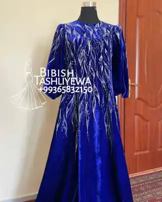 Türkmen fasonlar pombarh fasonlar Fasonlar 2025 fasonlar fason moda modalar Bezen bezen Türkmen fasonlar 2026 Türkmen fasonlar 2025 Türkmen fasonlar 2024 Türkmen fasonlar 2023 turkmenistan türkmenistan turkmen türkmen ashgabat  asgabat aşgabat balkan mary lebap dashoguz dasoguz daşoguz pombarh ponbarhat gulyupek gülýüpek stapel ştapel Gralan Çüýdeşen Abaýa Gadymy Krep Gurultaý 	Keteni Ýüpek Şifon Gipýur Lyon Welwet Atlas Kaşemir Streýç Suzana Ştapel Gülýüpek Pombarh Ýupka Gursakça Aksesuarlar Palto Penjek Okuw eşik Fata Sport eşik Uniforma Nakidka Öýme Şarf kompýuter ýaka ýaglyk Arenda köýnek 2nji el köýnek Taýyn köýnek Matalar Milli lybas milli lybaslar Toý köýnek Toý köýnekler toy koynek toy koynekler gundelik koynekler Gündelik	 
 köýnekler fata koynek Modern taze fason Eskiz koynektm turkmenkoynek türkmenkoynek fason moda moda fasonlar Iş eşik el iş	sada	ýakaly ýakasyz	keşdeli biserli	ýeňli giň nagyşly ýüregi açyk stoýka ýaka ýanly kombinasiýa 	zerli üsti aşak guşakly seçekli gysga ýeňli Panbarhat (Pombarh) Toý köýnek ýakasyz, biserli  Goýy-gök