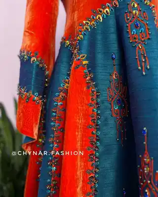 Türkmen fasonlar pombarh fasonlar Fasonlar 2025 fasonlar fason moda modalar Bezen bezen Türkmen fasonlar 2026 Türkmen fasonlar 2025 Türkmen fasonlar 2024 Türkmen fasonlar 2023 turkmenistan türkmenistan turkmen türkmen ashgabat  asgabat aşgabat balkan mary lebap dashoguz dasoguz daşoguz pombarh ponbarhat gulyupek gülýüpek stapel ştapel Gralan Çüýdeşen Abaýa Gadymy Krep Gurultaý 	Keteni Ýüpek Şifon Gipýur Lyon Welwet Atlas Kaşemir Streýç Suzana Ştapel Gülýüpek Pombarh Ýupka Gursakça Aksesuarlar Palto Penjek Okuw eşik Fata Sport eşik Uniforma Nakidka Öýme Şarf kompýuter ýaka ýaglyk Arenda köýnek 2nji el köýnek Taýyn köýnek Matalar Milli lybas milli lybaslar Toý köýnek Toý köýnekler toy koynek toy koynekler gundelik koynekler Gündelik	 
 köýnekler fata koynek Modern taze fason Eskiz koynektm turkmenkoynek türkmenkoynek fason moda moda fasonlar Iş eşik el iş	sada	ýakaly ýakasyz	keşdeli biserli	ýeňli giň nagyşly ýüregi açyk stoýka ýaka ýanly kombinasiýa 	zerli üsti aşak guşakly seçekli gysga ýeňli Ýüpek, Panbarhat (Pombarh) Toý köýnek el iş, ýakasyz, biserli, ýeňli, giň 17-25, 26-35 Benewşe, Gyzyl guyz