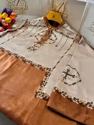 Türkmen fasonlar pombarh fasonlar Fasonlar 2025 fasonlar fason moda modalar Bezen bezen Türkmen fasonlar 2026 Türkmen fasonlar 2025 Türkmen fasonlar 2024 Türkmen fasonlar 2023 turkmenistan türkmenistan turkmen türkmen ashgabat  asgabat aşgabat balkan mary lebap dashoguz dasoguz daşoguz pombarh ponbarhat gulyupek gülýüpek stapel ştapel Gralan Çüýdeşen Abaýa Gadymy Krep Gurultaý 	Keteni Ýüpek Şifon Gipýur Lyon Welwet Atlas Kaşemir Streýç Suzana Ştapel Gülýüpek Pombarh Ýupka Gursakça Aksesuarlar Palto Penjek Okuw eşik Fata Sport eşik Uniforma Nakidka Öýme Şarf kompýuter ýaka ýaglyk Arenda köýnek 2nji el köýnek Taýyn köýnek Matalar Milli lybas milli lybaslar Toý köýnek Toý köýnekler toy koynek toy koynekler gundelik koynekler Gündelik	 
 köýnekler fata koynek Modern taze fason Eskiz koynektm turkmenkoynek türkmenkoynek fason moda moda fasonlar Iş eşik el iş	sada	ýakaly ýakasyz	keşdeli biserli	ýeňli giň nagyşly ýüregi açyk stoýka ýaka ýanly kombinasiýa 	zerli üsti aşak guşakly seçekli gysga ýeňli Gülýüpek Gündelik, Iş eşik el iş, ýakaly, ýeňli, giň, nagyşly 26-35 Bežewyý, Goňur yaz, tomus, guyz