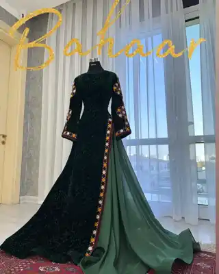 Türkmen fasonlar pombarh fasonlar Fasonlar 2025 fasonlar fason moda modalar Bezen bezen Türkmen fasonlar 2026 Türkmen fasonlar 2025 Türkmen fasonlar 2024 Türkmen fasonlar 2023 turkmenistan türkmenistan turkmen türkmen ashgabat  asgabat aşgabat balkan mary lebap dashoguz dasoguz daşoguz pombarh ponbarhat gulyupek gülýüpek stapel ştapel Gralan Çüýdeşen Abaýa Gadymy Krep Gurultaý 	Keteni Ýüpek Şifon Gipýur Lyon Welwet Atlas Kaşemir Streýç Suzana Ştapel Gülýüpek Pombarh Ýupka Gursakça Aksesuarlar Palto Penjek Okuw eşik Fata Sport eşik Uniforma Nakidka Öýme Şarf kompýuter ýaka ýaglyk Arenda köýnek 2nji el köýnek Taýyn köýnek Matalar Milli lybas milli lybaslar Toý köýnek Toý köýnekler toy koynek toy koynekler gundelik koynekler Gündelik	 
 köýnekler fata koynek Modern taze fason Eskiz koynektm turkmenkoynek türkmenkoynek fason moda moda fasonlar Iş eşik el iş	sada	ýakaly ýakasyz	keşdeli biserli	ýeňli giň nagyşly ýüregi açyk stoýka ýaka ýanly kombinasiýa 	zerli üsti aşak guşakly seçekli gysga ýeňli Şifon, Panbarhat (Pombarh) Toý köýnek, Milli lybas, Modern el iş  Ýaşyl, Goýy-ýaşyl