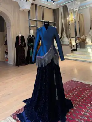 Türkmen fasonlar pombarh fasonlar Fasonlar 2025 fasonlar fason moda modalar Bezen bezen Türkmen fasonlar 2026 Türkmen fasonlar 2025 Türkmen fasonlar 2024 Türkmen fasonlar 2023 turkmenistan türkmenistan turkmen türkmen ashgabat  asgabat aşgabat balkan mary lebap dashoguz dasoguz daşoguz pombarh ponbarhat gulyupek gülýüpek stapel ştapel Gralan Çüýdeşen Abaýa Gadymy Krep Gurultaý 	Keteni Ýüpek Şifon Gipýur Lyon Welwet Atlas Kaşemir Streýç Suzana Ştapel Gülýüpek Pombarh Ýupka Gursakça Aksesuarlar Palto Penjek Okuw eşik Fata Sport eşik Uniforma Nakidka Öýme Şarf kompýuter ýaka ýaglyk Arenda köýnek 2nji el köýnek Taýyn köýnek Matalar Milli lybas milli lybaslar Toý köýnek Toý köýnekler toy koynek toy koynekler gundelik koynekler Gündelik	 
 köýnekler fata koynek Modern taze fason Eskiz koynektm turkmenkoynek türkmenkoynek fason moda moda fasonlar Iş eşik el iş	sada	ýakaly ýakasyz	keşdeli biserli	ýeňli giň nagyşly ýüregi açyk stoýka ýaka ýanly kombinasiýa 	zerli üsti aşak guşakly seçekli gysga ýeňli 