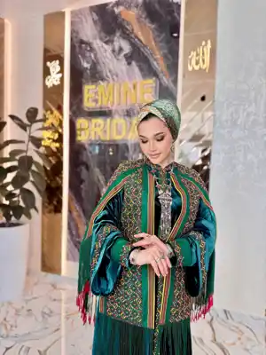 Türkmen fasonlar pombarh fasonlar Fasonlar 2025 fasonlar fason moda modalar Bezen bezen Türkmen fasonlar 2026 Türkmen fasonlar 2025 Türkmen fasonlar 2024 Türkmen fasonlar 2023 turkmenistan türkmenistan turkmen türkmen ashgabat  asgabat aşgabat balkan mary lebap dashoguz dasoguz daşoguz pombarh ponbarhat gulyupek gülýüpek stapel ştapel Gralan Çüýdeşen Abaýa Gadymy Krep Gurultaý 	Keteni Ýüpek Şifon Gipýur Lyon Welwet Atlas Kaşemir Streýç Suzana Ştapel Gülýüpek Pombarh Ýupka Gursakça Aksesuarlar Palto Penjek Okuw eşik Fata Sport eşik Uniforma Nakidka Öýme Şarf kompýuter ýaka ýaglyk Arenda köýnek 2nji el köýnek Taýyn köýnek Matalar Milli lybas milli lybaslar Toý köýnek Toý köýnekler toy koynek toy koynekler gundelik koynekler Gündelik	 
 köýnekler fata koynek Modern taze fason Eskiz koynektm turkmenkoynek türkmenkoynek fason moda moda fasonlar Iş eşik el iş	sada	ýakaly ýakasyz	keşdeli biserli	ýeňli giň nagyşly ýüregi açyk stoýka ýaka ýanly kombinasiýa 	zerli üsti aşak guşakly seçekli gysga ýeňli Milli lybas el iş, keşdeli, ýeňli, giň, nagyşly 26-35 Haki, Goýy-ýaşyl yaz, tomus, guyz