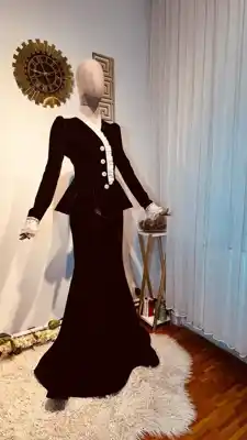 Türkmen fasonlar pombarh fasonlar Fasonlar 2025 fasonlar fason moda modalar Bezen bezen Türkmen fasonlar 2026 Türkmen fasonlar 2025 Türkmen fasonlar 2024 Türkmen fasonlar 2023 turkmenistan türkmenistan turkmen türkmen ashgabat  asgabat aşgabat balkan mary lebap dashoguz dasoguz daşoguz pombarh ponbarhat gulyupek gülýüpek stapel ştapel Gralan Çüýdeşen Abaýa Gadymy Krep Gurultaý 	Keteni Ýüpek Şifon Gipýur Lyon Welwet Atlas Kaşemir Streýç Suzana Ştapel Gülýüpek Pombarh Ýupka Gursakça Aksesuarlar Palto Penjek Okuw eşik Fata Sport eşik Uniforma Nakidka Öýme Şarf kompýuter ýaka ýaglyk Arenda köýnek 2nji el köýnek Taýyn köýnek Matalar Milli lybas milli lybaslar Toý köýnek Toý köýnekler toy koynek toy koynekler gundelik koynekler Gündelik	 
 köýnekler fata koynek Modern taze fason Eskiz koynektm turkmenkoynek türkmenkoynek fason moda moda fasonlar Iş eşik el iş	sada	ýakaly ýakasyz	keşdeli biserli	ýeňli giň nagyşly ýüregi açyk stoýka ýaka ýanly kombinasiýa 	zerli üsti aşak guşakly seçekli gysga ýeňli Toý köýnek, Modern, Gündelik el iş  Gara, Ak