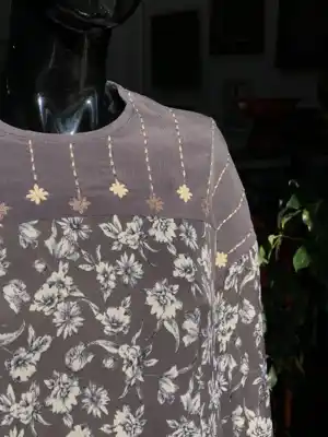 Türkmen fasonlar pombarh fasonlar Fasonlar 2025 fasonlar fason moda modalar Bezen bezen Türkmen fasonlar 2026 Türkmen fasonlar 2025 Türkmen fasonlar 2024 Türkmen fasonlar 2023 turkmenistan türkmenistan turkmen türkmen ashgabat  asgabat aşgabat balkan mary lebap dashoguz dasoguz daşoguz pombarh ponbarhat gulyupek gülýüpek stapel ştapel Gralan Çüýdeşen Abaýa Gadymy Krep Gurultaý 	Keteni Ýüpek Şifon Gipýur Lyon Welwet Atlas Kaşemir Streýç Suzana Ştapel Gülýüpek Pombarh Ýupka Gursakça Aksesuarlar Palto Penjek Okuw eşik Fata Sport eşik Uniforma Nakidka Öýme Şarf kompýuter ýaka ýaglyk Arenda köýnek 2nji el köýnek Taýyn köýnek Matalar Milli lybas milli lybaslar Toý köýnek Toý köýnekler toy koynek toy koynekler gundelik koynekler Gündelik	 
 köýnekler fata koynek Modern taze fason Eskiz koynektm turkmenkoynek türkmenkoynek fason moda moda fasonlar Iş eşik el iş	sada	ýakaly ýakasyz	keşdeli biserli	ýeňli giň nagyşly ýüregi açyk stoýka ýaka ýanly kombinasiýa 	zerli üsti aşak guşakly seçekli gysga ýeňli Ýüpek, Gülýüpek Gündelik sada  Ak, Çal, Goňur, Kümüş