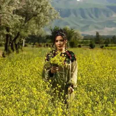 Türkmen fasonlar pombarh fasonlar Fasonlar 2025 fasonlar fason moda modalar Bezen bezen Türkmen fasonlar 2026 Türkmen fasonlar 2025 Türkmen fasonlar 2024 Türkmen fasonlar 2023 turkmenistan türkmenistan turkmen türkmen ashgabat  asgabat aşgabat balkan mary lebap dashoguz dasoguz daşoguz pombarh ponbarhat gulyupek gülýüpek stapel ştapel Gralan Çüýdeşen Abaýa Gadymy Krep Gurultaý 	Keteni Ýüpek Şifon Gipýur Lyon Welwet Atlas Kaşemir Streýç Suzana Ştapel Gülýüpek Pombarh Ýupka Gursakça Aksesuarlar Palto Penjek Okuw eşik Fata Sport eşik Uniforma Nakidka Öýme Şarf kompýuter ýaka ýaglyk Arenda köýnek 2nji el köýnek Taýyn köýnek Matalar Milli lybas milli lybaslar Toý köýnek Toý köýnekler toy koynek toy koynekler gundelik koynekler Gündelik	 
 köýnekler fata koynek Modern taze fason Eskiz koynektm turkmenkoynek türkmenkoynek fason moda moda fasonlar Iş eşik el iş	sada	ýakaly ýakasyz	keşdeli biserli	ýeňli giň nagyşly ýüregi açyk stoýka ýaka ýanly kombinasiýa 	zerli üsti aşak guşakly seçekli gysga ýeňli Şifon  el iş   tomus