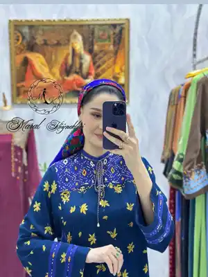 Türkmen fasonlar pombarh fasonlar Fasonlar 2025 fasonlar fason moda modalar Bezen bezen Türkmen fasonlar 2026 Türkmen fasonlar 2025 Türkmen fasonlar 2024 Türkmen fasonlar 2023 turkmenistan türkmenistan turkmen türkmen ashgabat  asgabat aşgabat balkan mary lebap dashoguz dasoguz daşoguz pombarh ponbarhat gulyupek gülýüpek stapel ştapel Gralan Çüýdeşen Abaýa Gadymy Krep Gurultaý 	Keteni Ýüpek Şifon Gipýur Lyon Welwet Atlas Kaşemir Streýç Suzana Ştapel Gülýüpek Pombarh Ýupka Gursakça Aksesuarlar Palto Penjek Okuw eşik Fata Sport eşik Uniforma Nakidka Öýme Şarf kompýuter ýaka ýaglyk Arenda köýnek 2nji el köýnek Taýyn köýnek Matalar Milli lybas milli lybaslar Toý köýnek Toý köýnekler toy koynek toy koynekler gundelik koynekler Gündelik	 
 köýnekler fata koynek Modern taze fason Eskiz koynektm turkmenkoynek türkmenkoynek fason moda moda fasonlar Iş eşik el iş	sada	ýakaly ýakasyz	keşdeli biserli	ýeňli giň nagyşly ýüregi açyk stoýka ýaka ýanly kombinasiýa 	zerli üsti aşak guşakly seçekli gysga ýeňli Ştapel Gündelik el iş, ýakasyz, ýeňli, giň 17-25, 26-35, 35+ Benewşe, Goýy-gök yaz, tomus, guyz