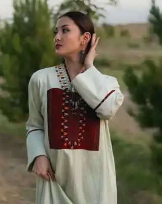 Türkmen fasonlar pombarh fasonlar Fasonlar 2025 fasonlar fason moda modalar Bezen bezen Türkmen fasonlar 2026 Türkmen fasonlar 2025 Türkmen fasonlar 2024 Türkmen fasonlar 2023 turkmenistan türkmenistan turkmen türkmen ashgabat  asgabat aşgabat balkan mary lebap dashoguz dasoguz daşoguz pombarh ponbarhat gulyupek gülýüpek stapel ştapel Gralan Çüýdeşen Abaýa Gadymy Krep Gurultaý 	Keteni Ýüpek Şifon Gipýur Lyon Welwet Atlas Kaşemir Streýç Suzana Ştapel Gülýüpek Pombarh Ýupka Gursakça Aksesuarlar Palto Penjek Okuw eşik Fata Sport eşik Uniforma Nakidka Öýme Şarf kompýuter ýaka ýaglyk Arenda köýnek 2nji el köýnek Taýyn köýnek Matalar Milli lybas milli lybaslar Toý köýnek Toý köýnekler toy koynek toy koynekler gundelik koynekler Gündelik	 
 köýnekler fata koynek Modern taze fason Eskiz koynektm turkmenkoynek türkmenkoynek fason moda moda fasonlar Iş eşik el iş	sada	ýakaly ýakasyz	keşdeli biserli	ýeňli giň nagyşly ýüregi açyk stoýka ýaka ýanly kombinasiýa 	zerli üsti aşak guşakly seçekli gysga ýeňli 