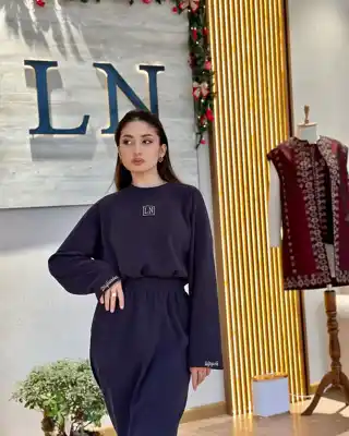 Türkmen fasonlar pombarh fasonlar Fasonlar 2025 fasonlar fason moda modalar Bezen bezen Türkmen fasonlar 2026 Türkmen fasonlar 2025 Türkmen fasonlar 2024 Türkmen fasonlar 2023 turkmenistan türkmenistan turkmen türkmen ashgabat  asgabat aşgabat balkan mary lebap dashoguz dasoguz daşoguz pombarh ponbarhat gulyupek gülýüpek stapel ştapel Gralan Çüýdeşen Abaýa Gadymy Krep Gurultaý 	Keteni Ýüpek Şifon Gipýur Lyon Welwet Atlas Kaşemir Streýç Suzana Ştapel Gülýüpek Pombarh Ýupka Gursakça Aksesuarlar Palto Penjek Okuw eşik Fata Sport eşik Uniforma Nakidka Öýme Şarf kompýuter ýaka ýaglyk Arenda köýnek 2nji el köýnek Taýyn köýnek Matalar Milli lybas milli lybaslar Toý köýnek Toý köýnekler toy koynek toy koynekler gundelik koynekler Gündelik	 
 köýnekler fata koynek Modern taze fason Eskiz koynektm turkmenkoynek türkmenkoynek fason moda moda fasonlar Iş eşik el iş	sada	ýakaly ýakasyz	keşdeli biserli	ýeňli giň nagyşly ýüregi açyk stoýka ýaka ýanly kombinasiýa 	zerli üsti aşak guşakly seçekli gysga ýeňli Gündelik