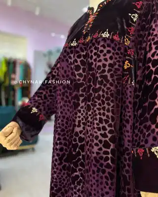 Türkmen fasonlar pombarh fasonlar Fasonlar 2025 fasonlar fason moda modalar Bezen bezen Türkmen fasonlar 2026 Türkmen fasonlar 2025 Türkmen fasonlar 2024 Türkmen fasonlar 2023 turkmenistan türkmenistan turkmen türkmen ashgabat  asgabat aşgabat balkan mary lebap dashoguz dasoguz daşoguz pombarh ponbarhat gulyupek gülýüpek stapel ştapel Gralan Çüýdeşen Abaýa Gadymy Krep Gurultaý 	Keteni Ýüpek Şifon Gipýur Lyon Welwet Atlas Kaşemir Streýç Suzana Ştapel Gülýüpek Pombarh Ýupka Gursakça Aksesuarlar Palto Penjek Okuw eşik Fata Sport eşik Uniforma Nakidka Öýme Şarf kompýuter ýaka ýaglyk Arenda köýnek 2nji el köýnek Taýyn köýnek Matalar Milli lybas milli lybaslar Toý köýnek Toý köýnekler toy koynek toy koynekler gundelik koynekler Gündelik	 
 köýnekler fata koynek Modern taze fason Eskiz koynektm turkmenkoynek türkmenkoynek fason moda moda fasonlar Iş eşik el iş	sada	ýakaly ýakasyz	keşdeli biserli	ýeňli giň nagyşly ýüregi açyk stoýka ýaka ýanly kombinasiýa 	zerli üsti aşak guşakly seçekli gysga ýeňli Panbarhat (Pombarh) Toý köýnek el iş, keşdeli, ýakasyz, ýanly, ýeňli, giň, nagyşly 26-35 #4B2C75 yaz, guyz, gysh