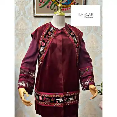 Türkmen fasonlar pombarh fasonlar Fasonlar 2025 fasonlar fason moda modalar Bezen bezen Türkmen fasonlar 2026 Türkmen fasonlar 2025 Türkmen fasonlar 2024 Türkmen fasonlar 2023 turkmenistan türkmenistan turkmen türkmen ashgabat  asgabat aşgabat balkan mary lebap dashoguz dasoguz daşoguz pombarh ponbarhat gulyupek gülýüpek stapel ştapel Gralan Çüýdeşen Abaýa Gadymy Krep Gurultaý 	Keteni Ýüpek Şifon Gipýur Lyon Welwet Atlas Kaşemir Streýç Suzana Ştapel Gülýüpek Pombarh Ýupka Gursakça Aksesuarlar Palto Penjek Okuw eşik Fata Sport eşik Uniforma Nakidka Öýme Şarf kompýuter ýaka ýaglyk Arenda köýnek 2nji el köýnek Taýyn köýnek Matalar Milli lybas milli lybaslar Toý köýnek Toý köýnekler toy koynek toy koynekler gundelik koynekler Gündelik	 
 köýnekler fata koynek Modern taze fason Eskiz koynektm turkmenkoynek türkmenkoynek fason moda moda fasonlar Iş eşik el iş	sada	ýakaly ýakasyz	keşdeli biserli	ýeňli giň nagyşly ýüregi açyk stoýka ýaka ýanly kombinasiýa 	zerli üsti aşak guşakly seçekli gysga ýeňli Gülýüpek Toý köýnek, Gündelik el iş  Goýy-gyzyl