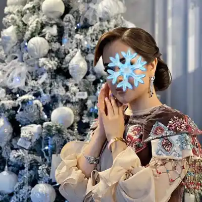 Türkmen fasonlar pombarh fasonlar Fasonlar 2025 fasonlar fason moda modalar Bezen bezen Türkmen fasonlar 2026 Türkmen fasonlar 2025 Türkmen fasonlar 2024 Türkmen fasonlar 2023 turkmenistan türkmenistan turkmen türkmen ashgabat  asgabat aşgabat balkan mary lebap dashoguz dasoguz daşoguz pombarh ponbarhat gulyupek gülýüpek stapel ştapel Gralan Çüýdeşen Abaýa Gadymy Krep Gurultaý 	Keteni Ýüpek Şifon Gipýur Lyon Welwet Atlas Kaşemir Streýç Suzana Ştapel Gülýüpek Pombarh Ýupka Gursakça Aksesuarlar Palto Penjek Okuw eşik Fata Sport eşik Uniforma Nakidka Öýme Şarf kompýuter ýaka ýaglyk Arenda köýnek 2nji el köýnek Taýyn köýnek Matalar Milli lybas milli lybaslar Toý köýnek Toý köýnekler toy koynek toy koynekler gundelik koynekler Gündelik	 
 köýnekler fata koynek Modern taze fason Eskiz koynektm turkmenkoynek türkmenkoynek fason moda moda fasonlar Iş eşik el iş	sada	ýakaly ýakasyz	keşdeli biserli	ýeňli giň nagyşly ýüregi açyk stoýka ýaka ýanly kombinasiýa 	zerli üsti aşak guşakly seçekli gysga ýeňli Toý köýnek el iş