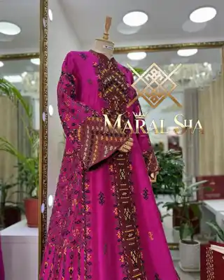 Türkmen fasonlar pombarh fasonlar Fasonlar 2025 fasonlar fason moda modalar Bezen bezen Türkmen fasonlar 2026 Türkmen fasonlar 2025 Türkmen fasonlar 2024 Türkmen fasonlar 2023 turkmenistan türkmenistan turkmen türkmen ashgabat  asgabat aşgabat balkan mary lebap dashoguz dasoguz daşoguz pombarh ponbarhat gulyupek gülýüpek stapel ştapel Gralan Çüýdeşen Abaýa Gadymy Krep Gurultaý 	Keteni Ýüpek Şifon Gipýur Lyon Welwet Atlas Kaşemir Streýç Suzana Ştapel Gülýüpek Pombarh Ýupka Gursakça Aksesuarlar Palto Penjek Okuw eşik Fata Sport eşik Uniforma Nakidka Öýme Şarf kompýuter ýaka ýaglyk Arenda köýnek 2nji el köýnek Taýyn köýnek Matalar Milli lybas milli lybaslar Toý köýnek Toý köýnekler toy koynek toy koynekler gundelik koynekler Gündelik	 
 köýnekler fata koynek Modern taze fason Eskiz koynektm turkmenkoynek türkmenkoynek fason moda moda fasonlar Iş eşik el iş	sada	ýakaly ýakasyz	keşdeli biserli	ýeňli giň nagyşly ýüregi açyk stoýka ýaka ýanly kombinasiýa 	zerli üsti aşak guşakly seçekli gysga ýeňli Keteni, Ýüpek, Şantu Toý köýnek, Milli lybas el iş, keşdeli, ýakaly, biserli, ýeňli, giň, nagyşly, gaş 17-25, 26-35, 35+ Gülgüne yaz, tomus, guyz, gysh