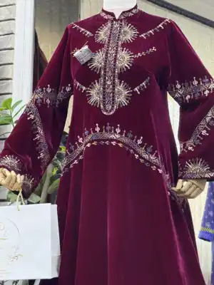 Türkmen fasonlar pombarh fasonlar Fasonlar 2025 fasonlar fason moda modalar Bezen bezen Türkmen fasonlar 2026 Türkmen fasonlar 2025 Türkmen fasonlar 2024 Türkmen fasonlar 2023 turkmenistan türkmenistan turkmen türkmen ashgabat  asgabat aşgabat balkan mary lebap dashoguz dasoguz daşoguz pombarh ponbarhat gulyupek gülýüpek stapel ştapel Gralan Çüýdeşen Abaýa Gadymy Krep Gurultaý 	Keteni Ýüpek Şifon Gipýur Lyon Welwet Atlas Kaşemir Streýç Suzana Ştapel Gülýüpek Pombarh Ýupka Gursakça Aksesuarlar Palto Penjek Okuw eşik Fata Sport eşik Uniforma Nakidka Öýme Şarf kompýuter ýaka ýaglyk Arenda köýnek 2nji el köýnek Taýyn köýnek Matalar Milli lybas milli lybaslar Toý köýnek Toý köýnekler toy koynek toy koynekler gundelik koynekler Gündelik	 
 köýnekler fata koynek Modern taze fason Eskiz koynektm turkmenkoynek türkmenkoynek fason moda moda fasonlar Iş eşik el iş	sada	ýakaly ýakasyz	keşdeli biserli	ýeňli giň nagyşly ýüregi açyk stoýka ýaka ýanly kombinasiýa 	zerli üsti aşak guşakly seçekli gysga ýeňli Panbarhat (Pombarh) Uçurym köýnek el iş, ýakaly, ýeňli, giň 17-25 Goýy-gyzyl guyz