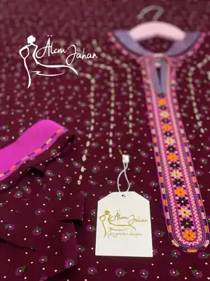 Türkmen fasonlar pombarh fasonlar Fasonlar 2025 fasonlar fason moda modalar Bezen bezen Türkmen fasonlar 2026 Türkmen fasonlar 2025 Türkmen fasonlar 2024 Türkmen fasonlar 2023 turkmenistan türkmenistan turkmen türkmen ashgabat  asgabat aşgabat balkan mary lebap dashoguz dasoguz daşoguz pombarh ponbarhat gulyupek gülýüpek stapel ştapel Gralan Çüýdeşen Abaýa Gadymy Krep Gurultaý 	Keteni Ýüpek Şifon Gipýur Lyon Welwet Atlas Kaşemir Streýç Suzana Ştapel Gülýüpek Pombarh Ýupka Gursakça Aksesuarlar Palto Penjek Okuw eşik Fata Sport eşik Uniforma Nakidka Öýme Şarf kompýuter ýaka ýaglyk Arenda köýnek 2nji el köýnek Taýyn köýnek Matalar Milli lybas milli lybaslar Toý köýnek Toý köýnekler toy koynek toy koynekler gundelik koynekler Gündelik	 
 köýnekler fata koynek Modern taze fason Eskiz koynektm turkmenkoynek türkmenkoynek fason moda moda fasonlar Iş eşik el iş	sada	ýakaly ýakasyz	keşdeli biserli	ýeňli giň nagyşly ýüregi açyk stoýka ýaka ýanly kombinasiýa 	zerli üsti aşak guşakly seçekli gysga ýeňli Ştapel Gündelik ýakaly, ýeňli, giň 17-25, 26-35 Goýy-gyzyl yaz, tomus, guyz, gysh Taýyn köýnek