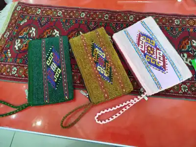 Türkmen fasonlar pombarh fasonlar Fasonlar 2025 fasonlar fason moda modalar Bezen bezen Türkmen fasonlar 2026 Türkmen fasonlar 2025 Türkmen fasonlar 2024 Türkmen fasonlar 2023 turkmenistan türkmenistan turkmen türkmen ashgabat  asgabat aşgabat balkan mary lebap dashoguz dasoguz daşoguz pombarh ponbarhat gulyupek gülýüpek stapel ştapel Gralan Çüýdeşen Abaýa Gadymy Krep Gurultaý 	Keteni Ýüpek Şifon Gipýur Lyon Welwet Atlas Kaşemir Streýç Suzana Ştapel Gülýüpek Pombarh Ýupka Gursakça Aksesuarlar Palto Penjek Okuw eşik Fata Sport eşik Uniforma Nakidka Öýme Şarf kompýuter ýaka ýaglyk Arenda köýnek 2nji el köýnek Taýyn köýnek Matalar Milli lybas milli lybaslar Toý köýnek Toý köýnekler toy koynek toy koynekler gundelik koynekler Gündelik	 
 köýnekler fata koynek Modern taze fason Eskiz koynektm turkmenkoynek türkmenkoynek fason moda moda fasonlar Iş eşik el iş	sada	ýakaly ýakasyz	keşdeli biserli	ýeňli giň nagyşly ýüregi açyk stoýka ýaka ýanly kombinasiýa 	zerli üsti aşak guşakly seçekli gysga ýeňli Ýüň Gündelik el iş -12, 12-16, 17-25, 26-35, 35+ Gara, Ak, Gülgüne, Gyzyl, Goýy-gök, Goňur, Goýy-ýaşyl yaz, tomus, guyz, gysh Aksesuarlar