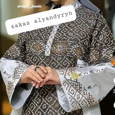 Türkmen fasonlar pombarh fasonlar Fasonlar 2025 fasonlar fason moda modalar Bezen bezen Türkmen fasonlar 2026 Türkmen fasonlar 2025 Türkmen fasonlar 2024 Türkmen fasonlar 2023 turkmenistan türkmenistan turkmen türkmen ashgabat  asgabat aşgabat balkan mary lebap dashoguz dasoguz daşoguz pombarh ponbarhat gulyupek gülýüpek stapel ştapel Gralan Çüýdeşen Abaýa Gadymy Krep Gurultaý 	Keteni Ýüpek Şifon Gipýur Lyon Welwet Atlas Kaşemir Streýç Suzana Ştapel Gülýüpek Pombarh Ýupka Gursakça Aksesuarlar Palto Penjek Okuw eşik Fata Sport eşik Uniforma Nakidka Öýme Şarf kompýuter ýaka ýaglyk Arenda köýnek 2nji el köýnek Taýyn köýnek Matalar Milli lybas milli lybaslar Toý köýnek Toý köýnekler toy koynek toy koynekler gundelik koynekler Gündelik	 
 köýnekler fata koynek Modern taze fason Eskiz koynektm turkmenkoynek türkmenkoynek fason moda moda fasonlar Iş eşik el iş	sada	ýakaly ýakasyz	keşdeli biserli	ýeňli giň nagyşly ýüregi açyk stoýka ýaka ýanly kombinasiýa 	zerli üsti aşak guşakly seçekli gysga ýeňli 