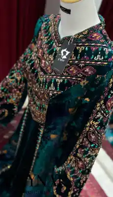 Türkmen fasonlar pombarh fasonlar Fasonlar 2025 fasonlar fason moda modalar Bezen bezen Türkmen fasonlar 2026 Türkmen fasonlar 2025 Türkmen fasonlar 2024 Türkmen fasonlar 2023 turkmenistan türkmenistan turkmen türkmen ashgabat  asgabat aşgabat balkan mary lebap dashoguz dasoguz daşoguz pombarh ponbarhat gulyupek gülýüpek stapel ştapel Gralan Çüýdeşen Abaýa Gadymy Krep Gurultaý 	Keteni Ýüpek Şifon Gipýur Lyon Welwet Atlas Kaşemir Streýç Suzana Ştapel Gülýüpek Pombarh Ýupka Gursakça Aksesuarlar Palto Penjek Okuw eşik Fata Sport eşik Uniforma Nakidka Öýme Şarf kompýuter ýaka ýaglyk Arenda köýnek 2nji el köýnek Taýyn köýnek Matalar Milli lybas milli lybaslar Toý köýnek Toý köýnekler toy koynek toy koynekler gundelik koynekler Gündelik	 
 köýnekler fata koynek Modern taze fason Eskiz koynektm turkmenkoynek türkmenkoynek fason moda moda fasonlar Iş eşik el iş	sada	ýakaly ýakasyz	keşdeli biserli	ýeňli giň nagyşly ýüregi açyk stoýka ýaka ýanly kombinasiýa 	zerli üsti aşak guşakly seçekli gysga ýeňli Panbarhat (Pombarh) Toý köýnek el iş, keşdeli, ýakasyz, biserli, ýanly, ýeňli, giň, nagyşly 26-35 Goýy-ýaşyl yaz, gysh