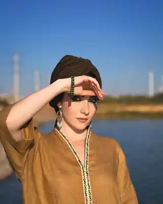 Türkmen fasonlar pombarh fasonlar Fasonlar 2025 fasonlar fason moda modalar Bezen bezen Türkmen fasonlar 2026 Türkmen fasonlar 2025 Türkmen fasonlar 2024 Türkmen fasonlar 2023 turkmenistan türkmenistan turkmen türkmen ashgabat  asgabat aşgabat balkan mary lebap dashoguz dasoguz daşoguz pombarh ponbarhat gulyupek gülýüpek stapel ştapel Gralan Çüýdeşen Abaýa Gadymy Krep Gurultaý 	Keteni Ýüpek Şifon Gipýur Lyon Welwet Atlas Kaşemir Streýç Suzana Ştapel Gülýüpek Pombarh Ýupka Gursakça Aksesuarlar Palto Penjek Okuw eşik Fata Sport eşik Uniforma Nakidka Öýme Şarf kompýuter ýaka ýaglyk Arenda köýnek 2nji el köýnek Taýyn köýnek Matalar Milli lybas milli lybaslar Toý köýnek Toý köýnekler toy koynek toy koynekler gundelik koynekler Gündelik	 
 köýnekler fata koynek Modern taze fason Eskiz koynektm turkmenkoynek türkmenkoynek fason moda moda fasonlar Iş eşik el iş	sada	ýakaly ýakasyz	keşdeli biserli	ýeňli giň nagyşly ýüregi açyk stoýka ýaka ýanly kombinasiýa 	zerli üsti aşak guşakly seçekli gysga ýeňli Lyon Toý köýnek, Gündelik   Goýy-goňur