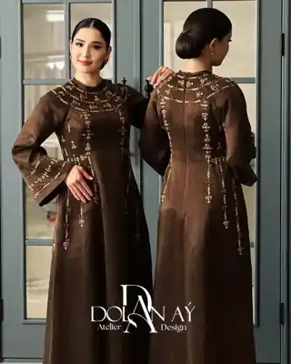 Türkmen fasonlar pombarh fasonlar Fasonlar 2025 fasonlar fason moda modalar Bezen bezen Türkmen fasonlar 2026 Türkmen fasonlar 2025 Türkmen fasonlar 2024 Türkmen fasonlar 2023 turkmenistan türkmenistan turkmen türkmen ashgabat  asgabat aşgabat balkan mary lebap dashoguz dasoguz daşoguz pombarh ponbarhat gulyupek gülýüpek stapel ştapel Gralan Çüýdeşen Abaýa Gadymy Krep Gurultaý 	Keteni Ýüpek Şifon Gipýur Lyon Welwet Atlas Kaşemir Streýç Suzana Ştapel Gülýüpek Pombarh Ýupka Gursakça Aksesuarlar Palto Penjek Okuw eşik Fata Sport eşik Uniforma Nakidka Öýme Şarf kompýuter ýaka ýaglyk Arenda köýnek 2nji el köýnek Taýyn köýnek Matalar Milli lybas milli lybaslar Toý köýnek Toý köýnekler toy koynek toy koynekler gundelik koynekler Gündelik	 
 köýnekler fata koynek Modern taze fason Eskiz koynektm turkmenkoynek türkmenkoynek fason moda moda fasonlar Iş eşik el iş	sada	ýakaly ýakasyz	keşdeli biserli	ýeňli giň nagyşly ýüregi açyk stoýka ýaka ýanly kombinasiýa 	zerli üsti aşak guşakly seçekli gysga ýeňli Lyon Toý köýnek el iş, ýakaly  Goýy-goňur