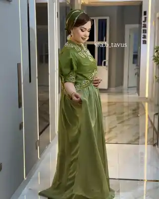 Türkmen fasonlar pombarh fasonlar Fasonlar 2025 fasonlar fason moda modalar Bezen bezen Türkmen fasonlar 2026 Türkmen fasonlar 2025 Türkmen fasonlar 2024 Türkmen fasonlar 2023 turkmenistan türkmenistan turkmen türkmen ashgabat  asgabat aşgabat balkan mary lebap dashoguz dasoguz daşoguz pombarh ponbarhat gulyupek gülýüpek stapel ştapel Gralan Çüýdeşen Abaýa Gadymy Krep Gurultaý 	Keteni Ýüpek Şifon Gipýur Lyon Welwet Atlas Kaşemir Streýç Suzana Ştapel Gülýüpek Pombarh Ýupka Gursakça Aksesuarlar Palto Penjek Okuw eşik Fata Sport eşik Uniforma Nakidka Öýme Şarf kompýuter ýaka ýaglyk Arenda köýnek 2nji el köýnek Taýyn köýnek Matalar Milli lybas milli lybaslar Toý köýnek Toý köýnekler toy koynek toy koynekler gundelik koynekler Gündelik	 
 köýnekler fata koynek Modern taze fason Eskiz koynektm turkmenkoynek türkmenkoynek fason moda moda fasonlar Iş eşik el iş	sada	ýakaly ýakasyz	keşdeli biserli	ýeňli giň nagyşly ýüregi açyk stoýka ýaka ýanly kombinasiýa 	zerli üsti aşak guşakly seçekli gysga ýeňli Atlas, Şantu Toý köýnek el iş, ýakasyz, gysga ýeňli, giň 26-35 Haki, Ýaşyl yaz, tomus, guyz