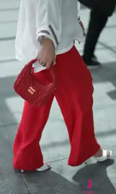 Türkmen fasonlar pombarh fasonlar Fasonlar 2025 fasonlar fason moda modalar Bezen bezen Türkmen fasonlar 2026 Türkmen fasonlar 2025 Türkmen fasonlar 2024 Türkmen fasonlar 2023 turkmenistan türkmenistan turkmen türkmen ashgabat  asgabat aşgabat balkan mary lebap dashoguz dasoguz daşoguz pombarh ponbarhat gulyupek gülýüpek stapel ştapel Gralan Çüýdeşen Abaýa Gadymy Krep Gurultaý 	Keteni Ýüpek Şifon Gipýur Lyon Welwet Atlas Kaşemir Streýç Suzana Ştapel Gülýüpek Pombarh Ýupka Gursakça Aksesuarlar Palto Penjek Okuw eşik Fata Sport eşik Uniforma Nakidka Öýme Şarf kompýuter ýaka ýaglyk Arenda köýnek 2nji el köýnek Taýyn köýnek Matalar Milli lybas milli lybaslar Toý köýnek Toý köýnekler toy koynek toy koynekler gundelik koynekler Gündelik	 
 köýnekler fata koynek Modern taze fason Eskiz koynektm turkmenkoynek türkmenkoynek fason moda moda fasonlar Iş eşik el iş	sada	ýakaly ýakasyz	keşdeli biserli	ýeňli giň nagyşly ýüregi açyk stoýka ýaka ýanly kombinasiýa 	zerli üsti aşak guşakly seçekli gysga ýeňli Gündelik, Modern ýakasyz, ýeňli, giň, üsti aşak 17-25, 26-35 Ak, Gyzyl yaz, tomus, guyz