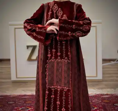 Türkmen fasonlar pombarh fasonlar Fasonlar 2025 fasonlar fason moda modalar Bezen bezen Türkmen fasonlar 2026 Türkmen fasonlar 2025 Türkmen fasonlar 2024 Türkmen fasonlar 2023 turkmenistan türkmenistan turkmen türkmen ashgabat  asgabat aşgabat balkan mary lebap dashoguz dasoguz daşoguz pombarh ponbarhat gulyupek gülýüpek stapel ştapel Gralan Çüýdeşen Abaýa Gadymy Krep Gurultaý 	Keteni Ýüpek Şifon Gipýur Lyon Welwet Atlas Kaşemir Streýç Suzana Ştapel Gülýüpek Pombarh Ýupka Gursakça Aksesuarlar Palto Penjek Okuw eşik Fata Sport eşik Uniforma Nakidka Öýme Şarf kompýuter ýaka ýaglyk Arenda köýnek 2nji el köýnek Taýyn köýnek Matalar Milli lybas milli lybaslar Toý köýnek Toý köýnekler toy koynek toy koynekler gundelik koynekler Gündelik	 
 köýnekler fata koynek Modern taze fason Eskiz koynektm turkmenkoynek türkmenkoynek fason moda moda fasonlar Iş eşik el iş	sada	ýakaly ýakasyz	keşdeli biserli	ýeňli giň nagyşly ýüregi açyk stoýka ýaka ýanly kombinasiýa 	zerli üsti aşak guşakly seçekli gysga ýeňli 