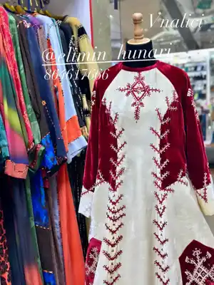 Türkmen fasonlar pombarh fasonlar Fasonlar 2025 fasonlar fason moda modalar Bezen bezen Türkmen fasonlar 2026 Türkmen fasonlar 2025 Türkmen fasonlar 2024 Türkmen fasonlar 2023 turkmenistan türkmenistan turkmen türkmen ashgabat  asgabat aşgabat balkan mary lebap dashoguz dasoguz daşoguz pombarh ponbarhat gulyupek gülýüpek stapel ştapel Gralan Çüýdeşen Abaýa Gadymy Krep Gurultaý 	Keteni Ýüpek Şifon Gipýur Lyon Welwet Atlas Kaşemir Streýç Suzana Ştapel Gülýüpek Pombarh Ýupka Gursakça Aksesuarlar Palto Penjek Okuw eşik Fata Sport eşik Uniforma Nakidka Öýme Şarf kompýuter ýaka ýaglyk Arenda köýnek 2nji el köýnek Taýyn köýnek Matalar Milli lybas milli lybaslar Toý köýnek Toý köýnekler toy koynek toy koynekler gundelik koynekler Gündelik	 
 köýnekler fata koynek Modern taze fason Eskiz koynektm turkmenkoynek türkmenkoynek fason moda moda fasonlar Iş eşik el iş	sada	ýakaly ýakasyz	keşdeli biserli	ýeňli giň nagyşly ýüregi açyk stoýka ýaka ýanly kombinasiýa 	zerli üsti aşak guşakly seçekli gysga ýeňli Panbarhat (Pombarh) Milli lybas el iş, keşdeli, nagyşly 26-35, 35+ Bežewyý, Goýy-gyzyl gysh Taýyn köýnek